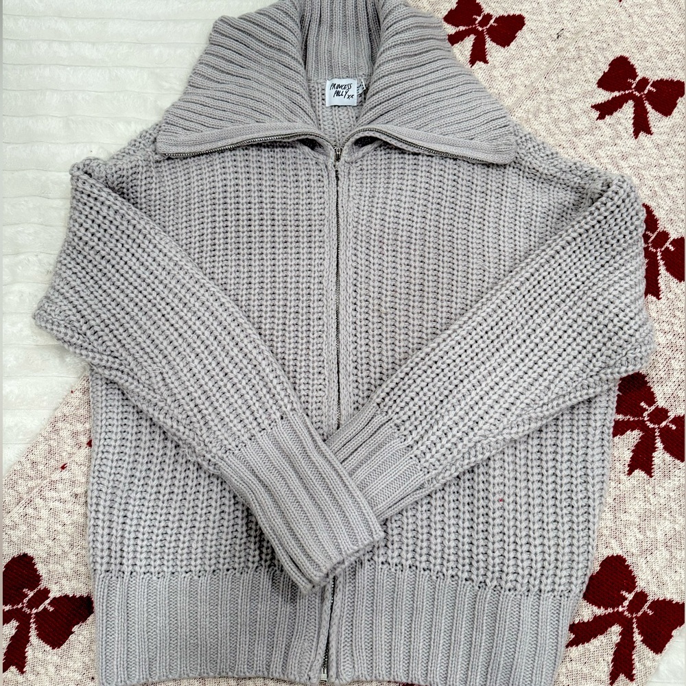 Princess Polly Oversized Grey Sweater Size Small (4)